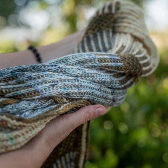 Handcrafted Avantgarde Contemporary Casual Light Wool Blue Brow Yellow Knit Wrap - Picture 10 of 12